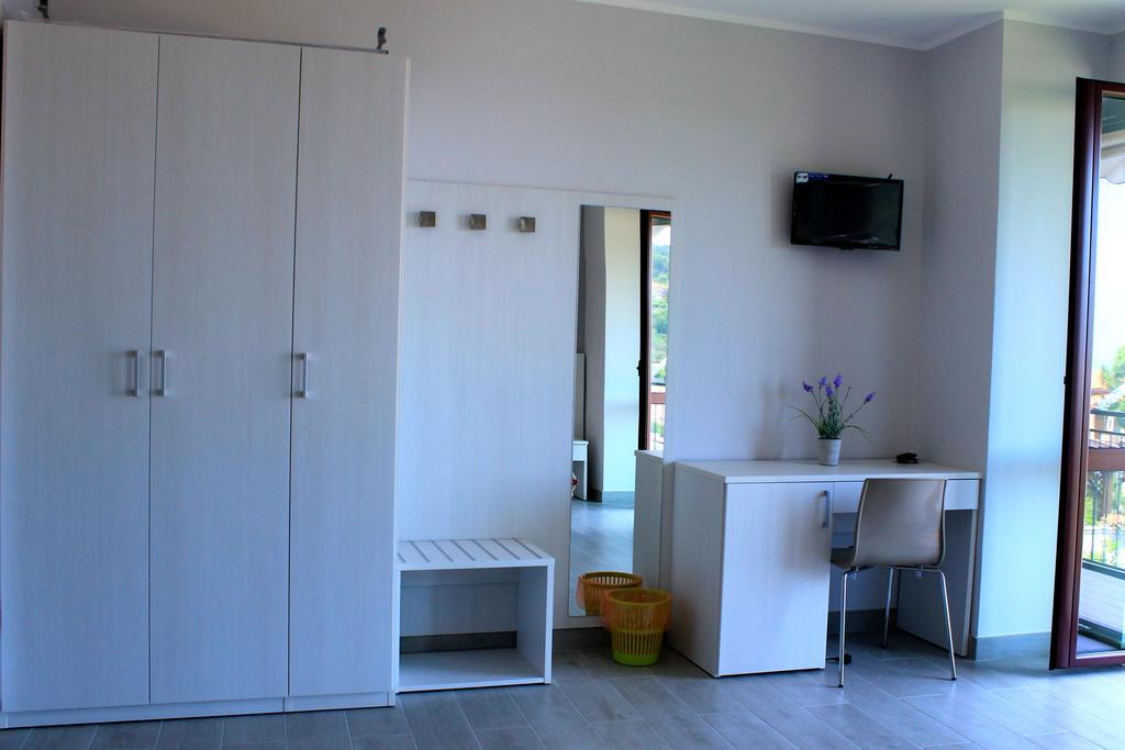 Meuble Leonetti Bed & Breakfast Centola Exterior photo