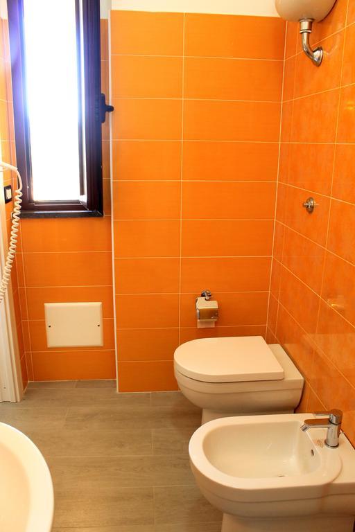 Meuble Leonetti Bed & Breakfast Centola Room photo
